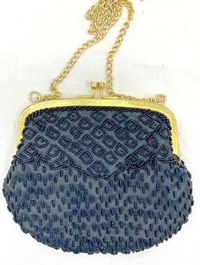 Vintage 60s Walborg Black Hand-Beaded Evening Bag Gold Chain Kiss Lock Hong Kong